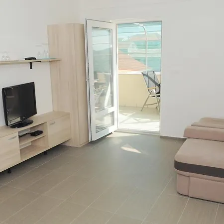 Pavlic Apartment *