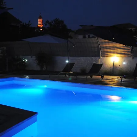 Pavlic Lägenhet Betina (Sibenik-Knin)