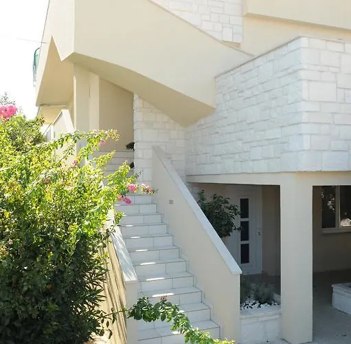 Pavlic דירה בטינה