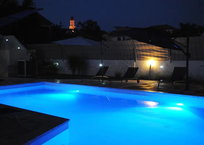 Pavlic דירה בטינה